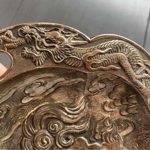 Vintage Japanese Raised Dragon Serpent Butler Crumb Set - Picture 9 of 12